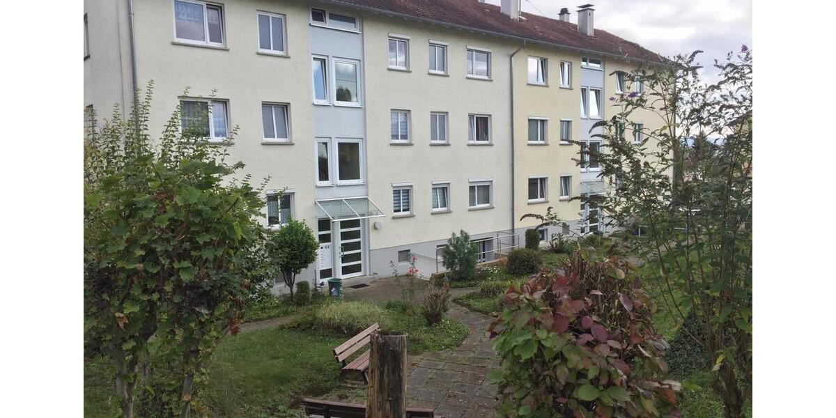 Etagenwohnung Backnang - 3 Zimmer, 70 m&sup2;, 880&euro; | Angebot:26600799