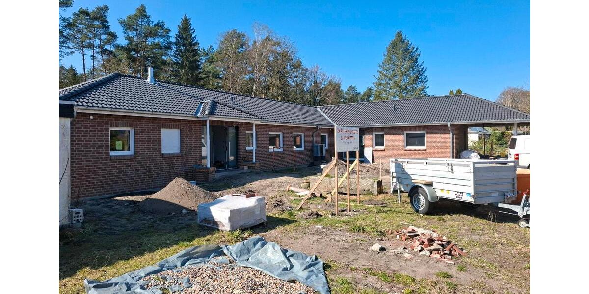 Doppelhaushälfte Hambühren - 3 Zimmer, 114 m&sup2;, 1.400&euro; | Angebot:21683298