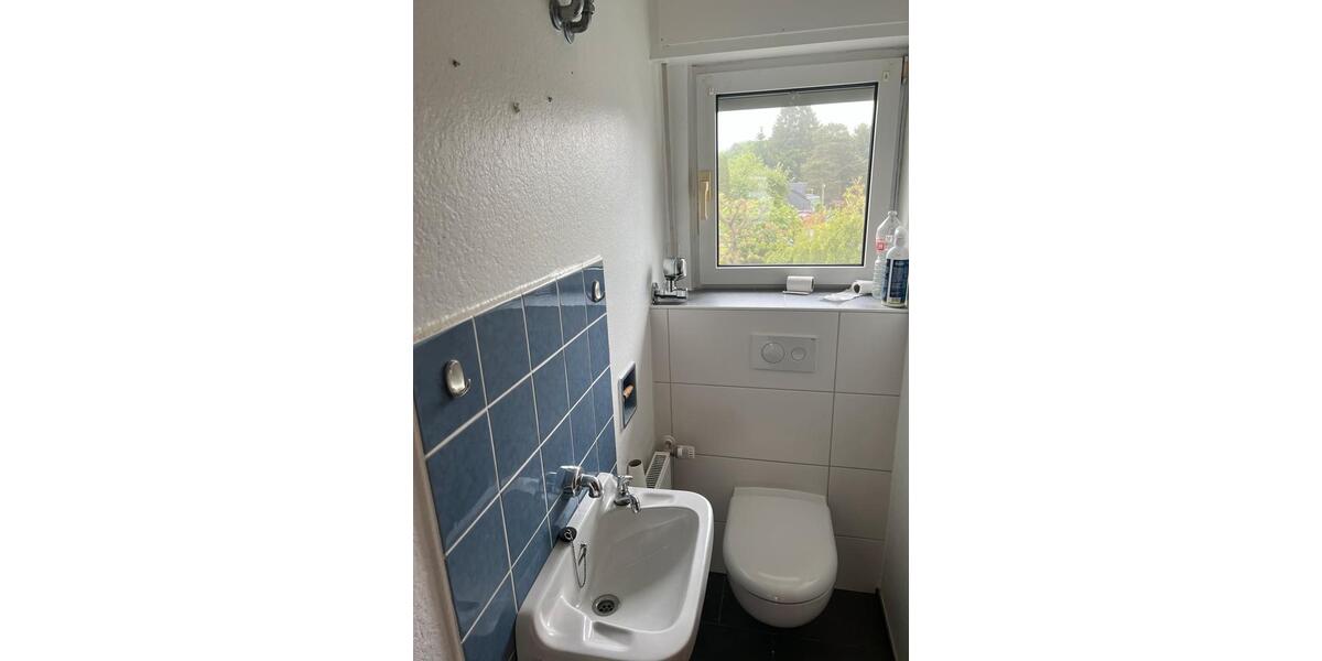 Etagenwohnung Solingen Höhscheid - 4 Zimmer, 90 m&sup2;, 1.000&euro; | Angebot:26461445