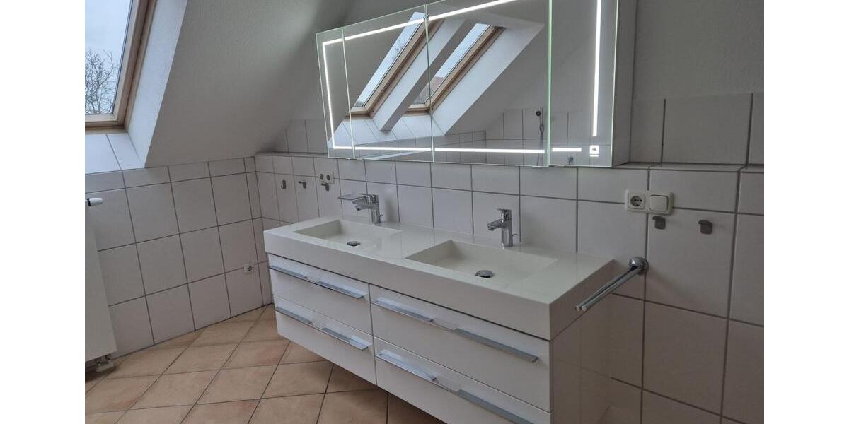 Einfamilienhaus mit Garten, Keller, Wärmepumpe & Photovoltaik 6 zimmer