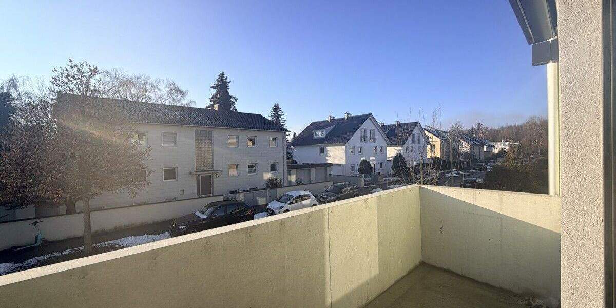 Etagenwohnung München / Moosach Moosach - 2 Zimmer, 61 m&sup2;, 1.650&euro; | Angebot:24768309