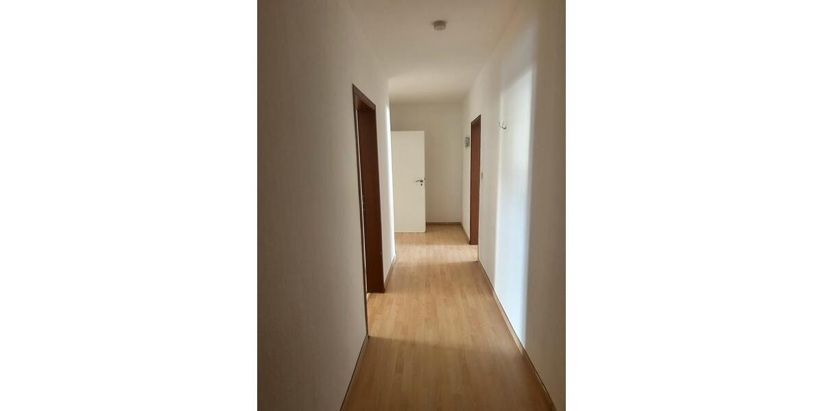 Etagenwohnung Bitburg - 3 Zimmer, 100 m&sup2;, 1.000&euro; | Angebot:24964459