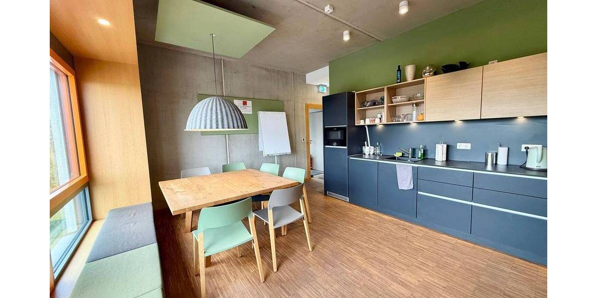 Gewerbeobjekt Würzburg Heuchelhof - 1 Zimmer, 122 m&sup2;, 1.450&euro; | Angebot:25667560