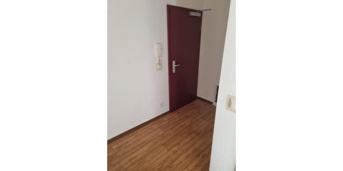 Maisonettenwohnung Gröditz - 3 Zimmer, 69 m&sup2;, 395&euro; | Angebot:25790192