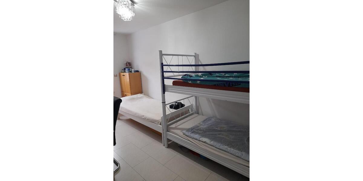 Erdgeschoßwohnung Bergneustadt - 5 Zimmer, 122 m&sup2;, 1.600&euro; | Angebot:26536645