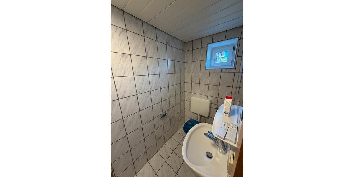 Erdgeschoßwohnung Sonnenbühl - 2 Zimmer, 72 m&sup2;, 850&euro; | Angebot:26250424