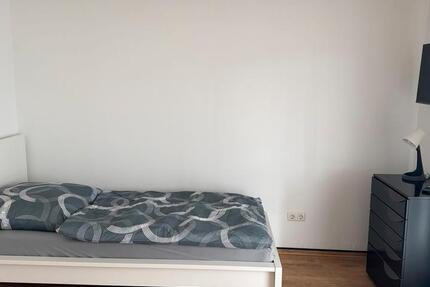 Wohnen auf Zeit Köln Chorweiler - 3 Zimmer, 20 m&sup2;, 750&euro; | Angebot:24756949