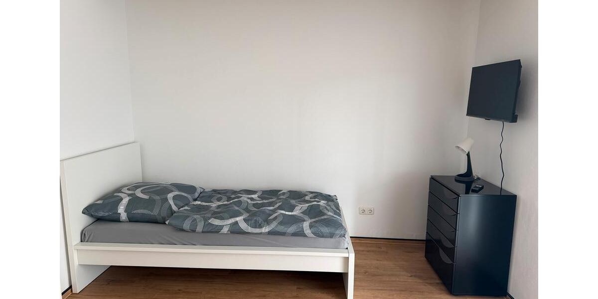 Wohnen auf Zeit Köln Chorweiler - 3 Zimmer, 20 m&sup2;, 750&euro; | Angebot:24756949