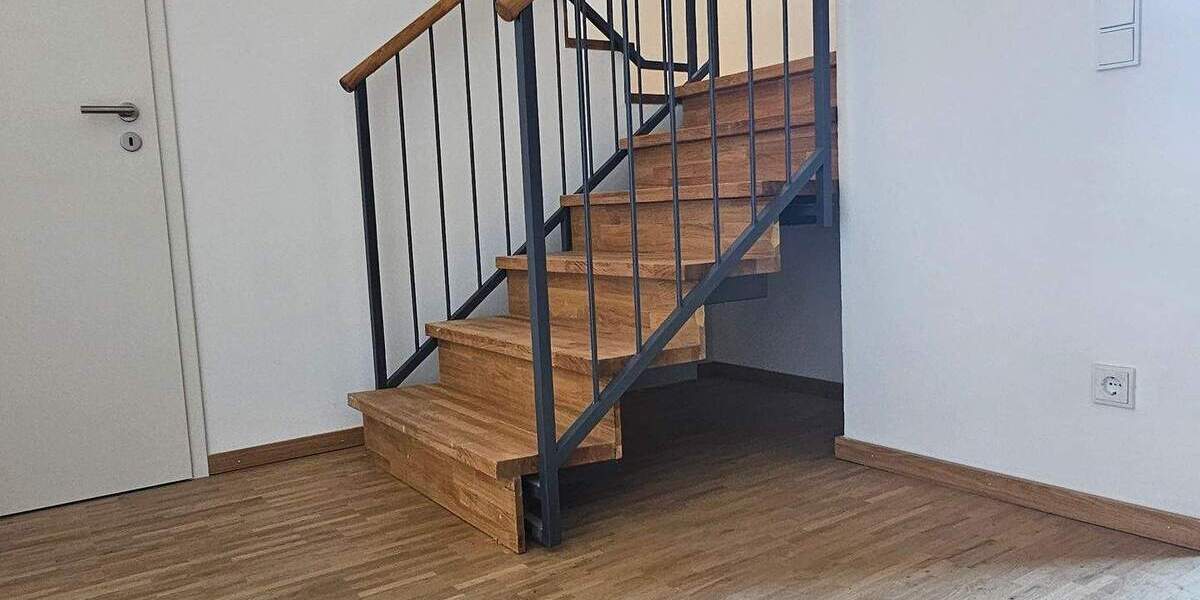 Mehrfamilienhaus, Wohnhaus Hannover Bemerode - 5 Zimmer, 181 m&sup2;, 2.250&euro; | Angebot:25731242