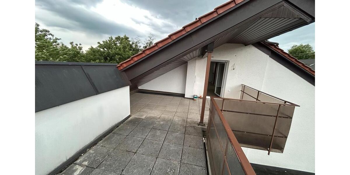 Dachgeschoßwohnung Backnang - 2 Zimmer, 30 m&sup2;, 700&euro; | Angebot:26610996