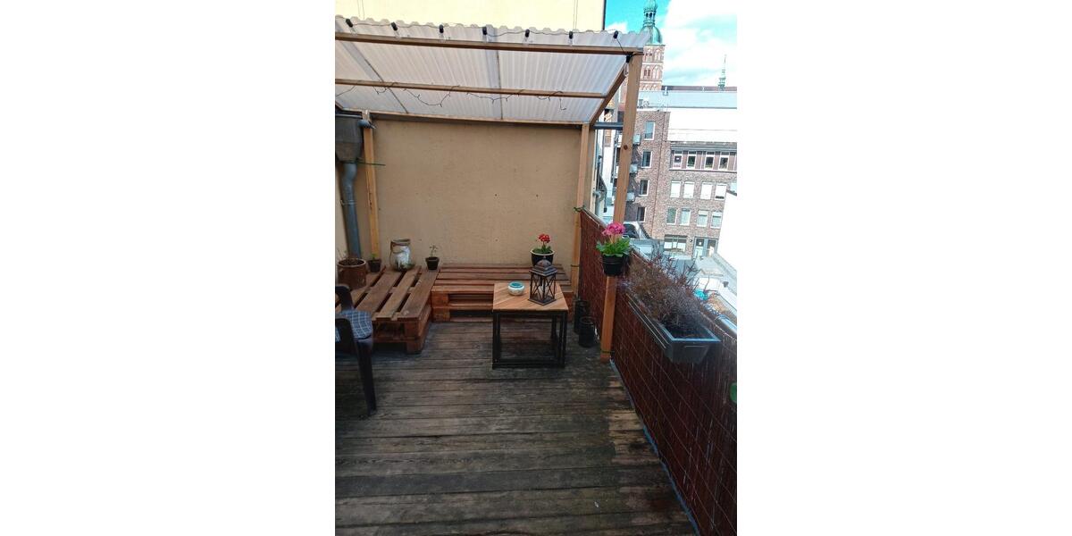 Wohnen auf Zeit Stralsund - 5 Zimmer, 104 m&sup2;, 1.050&euro; | Angebot:25887584