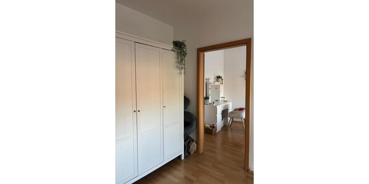 Etagenwohnung Homburg - 1 Zimmer, 107 m&sup2;, 890&euro; | Angebot:26638705