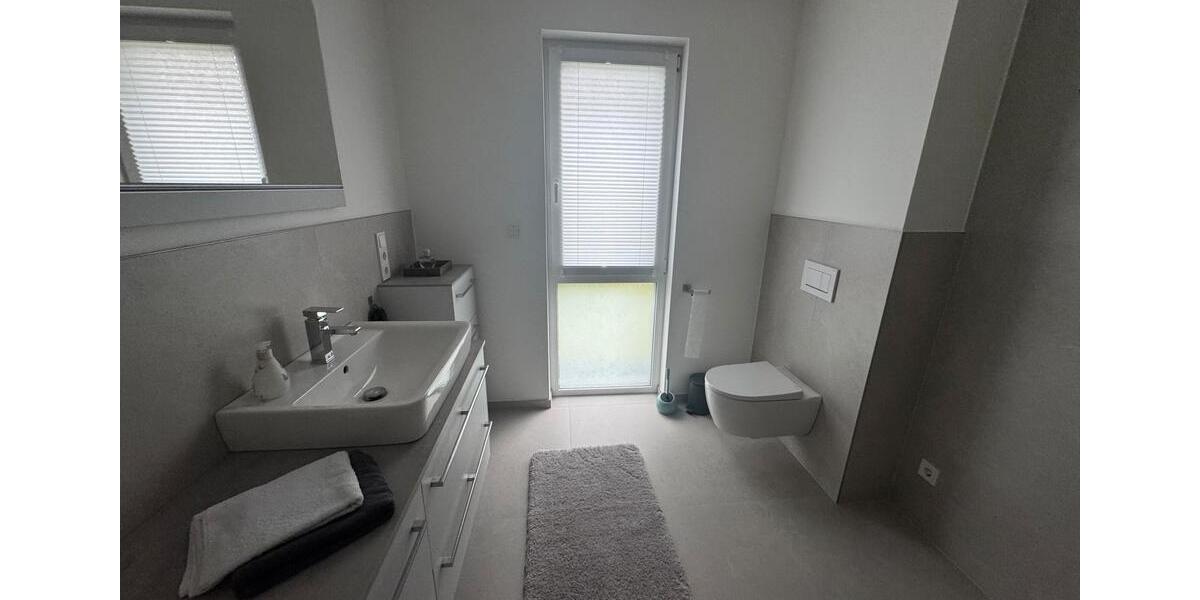 Wohnen auf Zeit Herford - 1 Zimmer, 70 m&sup2;, 75&euro; | Angebot:25937087