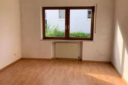 Wohnung Bad Kissingen Hausen - 3 Zimmer, 79 m&sup2;, 630&euro; | Angebot:25275444