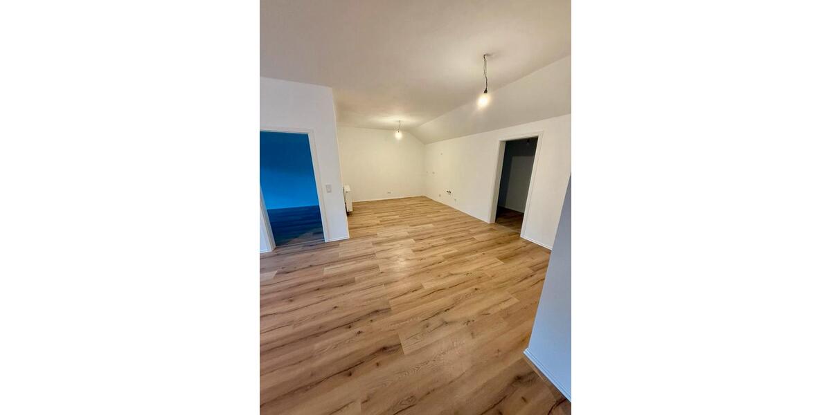 Erdgeschoßwohnung Balingen - 3.5 Zimmer, 99 m&sup2;, 1.030&euro; | Angebot:24675528