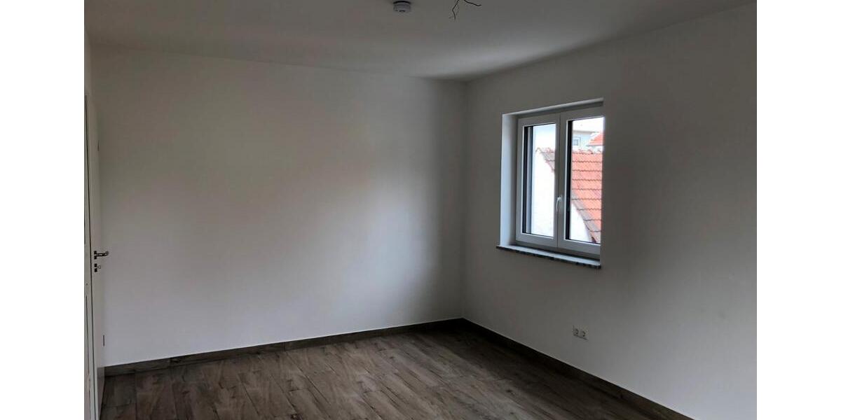 Etagenwohnung Altötting - 2 Zimmer, 71 m&sup2;, 735&euro; | Angebot:26704305