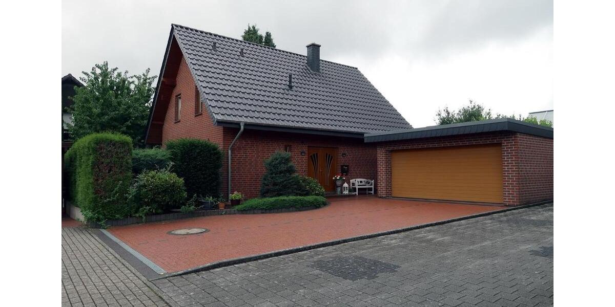 Einfamilienhaus Bad Oeynhausen Dehme - 5 Zimmer, 130 m&sup2;, 1.750&euro; | Angebot:26035162
