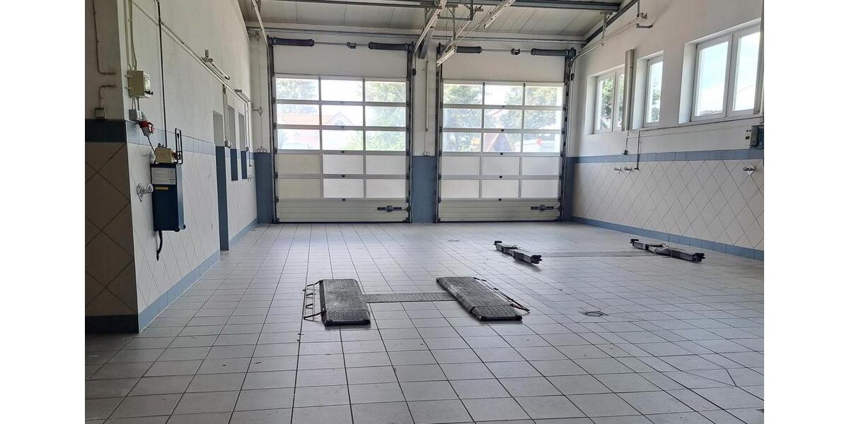 Gewerbeobjekt Pyrbaum - 2.800&euro; | Angebot:22939791