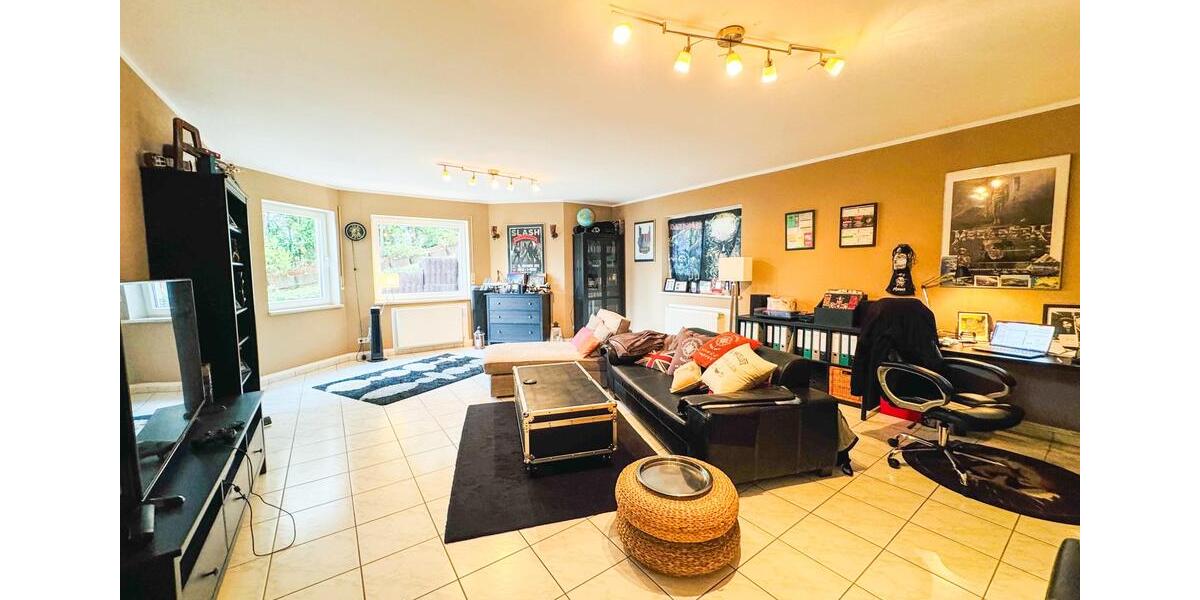 Etagenwohnung Burgbrohl - 2 Zimmer, 73 m&sup2;, 590&euro; | Angebot:24627798