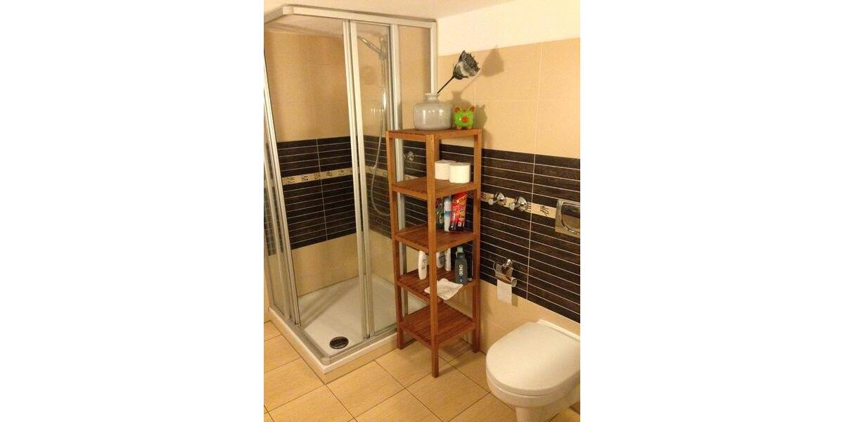 Wohnen auf Zeit Gelsenkirchen Gelsenkirchen-Nord - 7 Zimmer, 20 m&sup2;, 95&euro; | Angebot:26517857