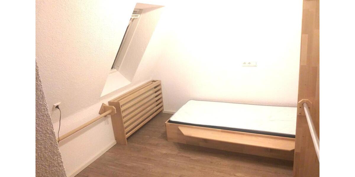 Etagenwohnung Schwäbisch Gmünd Bargau - 5 Zimmer, 10 m&sup2;, 250&euro; | Angebot:25052718