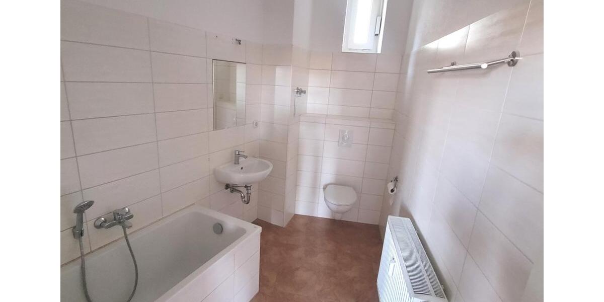 Erdgeschoßwohnung Frankfurt (Oder) - 3 Zimmer, 70 m&sup2;, 439&euro; | Angebot:25367972