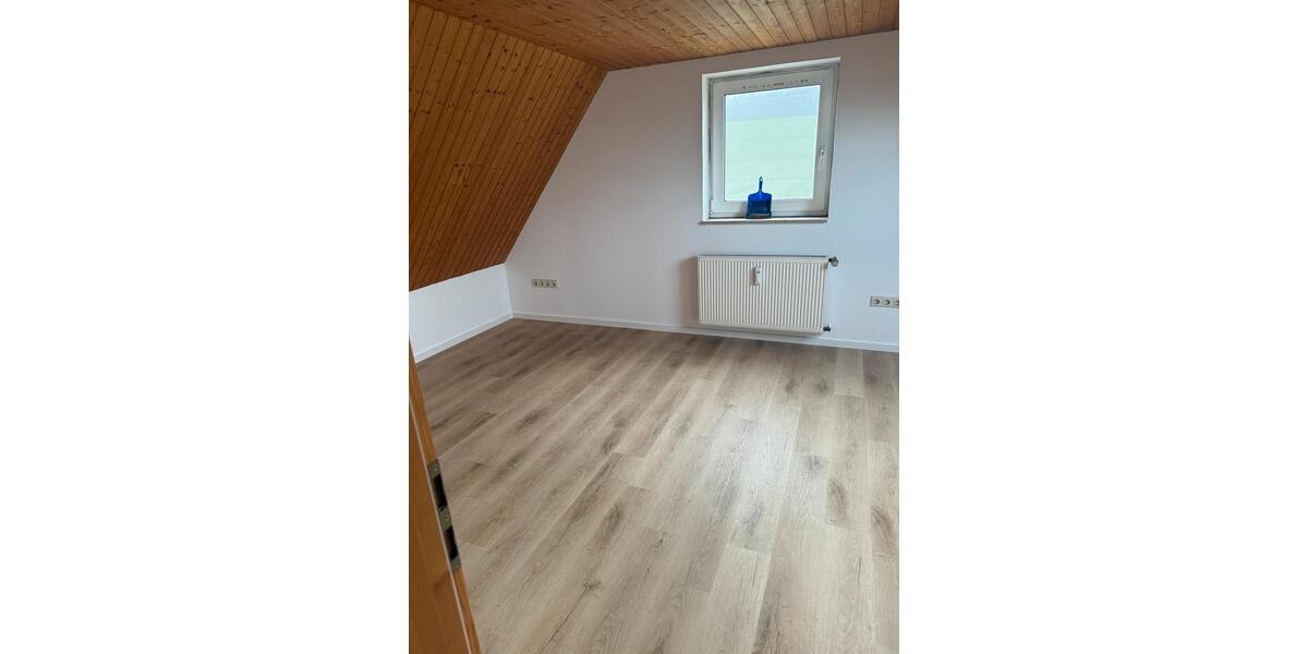 Maisonettenwohnung Bielefeld Heepen - 5 Zimmer, 100 m&sup2;, 1.150&euro; | Angebot:26039390