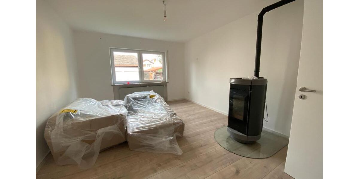 Erdgeschoßwohnung Pilsting - 3 Zimmer, 106 m&sup2;, 900&euro; | Angebot:26004636