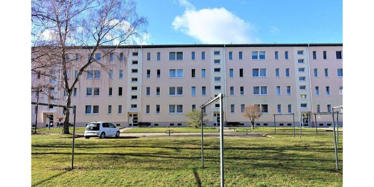 Etagenwohnung Braunsbedra Neumark - 2 Zimmer, 47 m&sup2;, 260&euro; | Angebot:25983079
