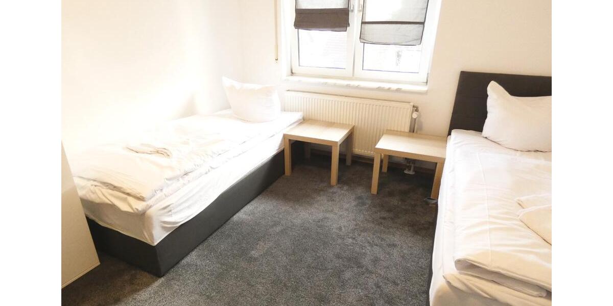 Wohnen auf Zeit Nittenau - 3 Zimmer, 90 m&sup2;, 98&euro; | Angebot:12400586
