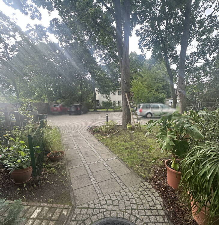 Charmante, möblierte Dachgeschoßwohnung mit Dachterrasse in Potsdam-Babelsberg