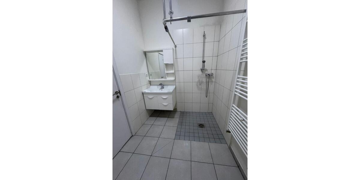 Etagenwohnung Villingen-Schwenningen Schwenningen - 1 Zimmer, 30 m&sup2;, 600&euro; | Angebot:26060002