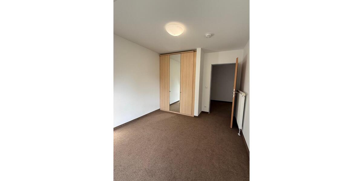 Doppelhaushälfte Altenstadt an der Waldnaab - 4 Zimmer, 135 m&sup2;, 1.290&euro; | Angebot:24677160