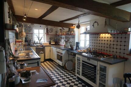 Wohnen auf Zeit Jesberg - 1 Zimmer, 16 m&sup2;, 250&euro; | Angebot:24299598