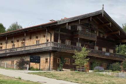 Wohnung Haarbach - 2 Zimmer, 68 m&sup2;, 770&euro; | Angebot:25642421