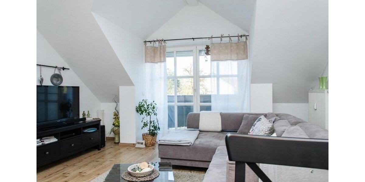 Dachgeschoßwohnung Neumarkt-Sankt Veit Sankt Veit - 3 Zimmer, 84 m&sup2;, 700&euro; | Angebot:26357923