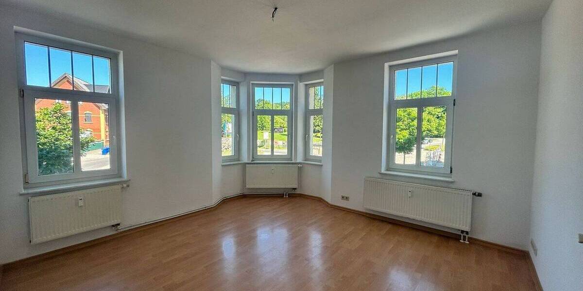 Etagenwohnung Hohenstein-Ernstthal Ernstthal - 3 Zimmer, 87 m&sup2;, 475&euro; | Angebot:26752442