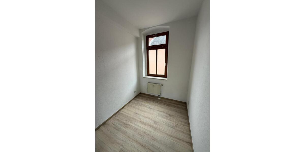 Etagenwohnung Lichtenau - 3 Zimmer, 86 m&sup2;, 430&euro; | Angebot:25803447