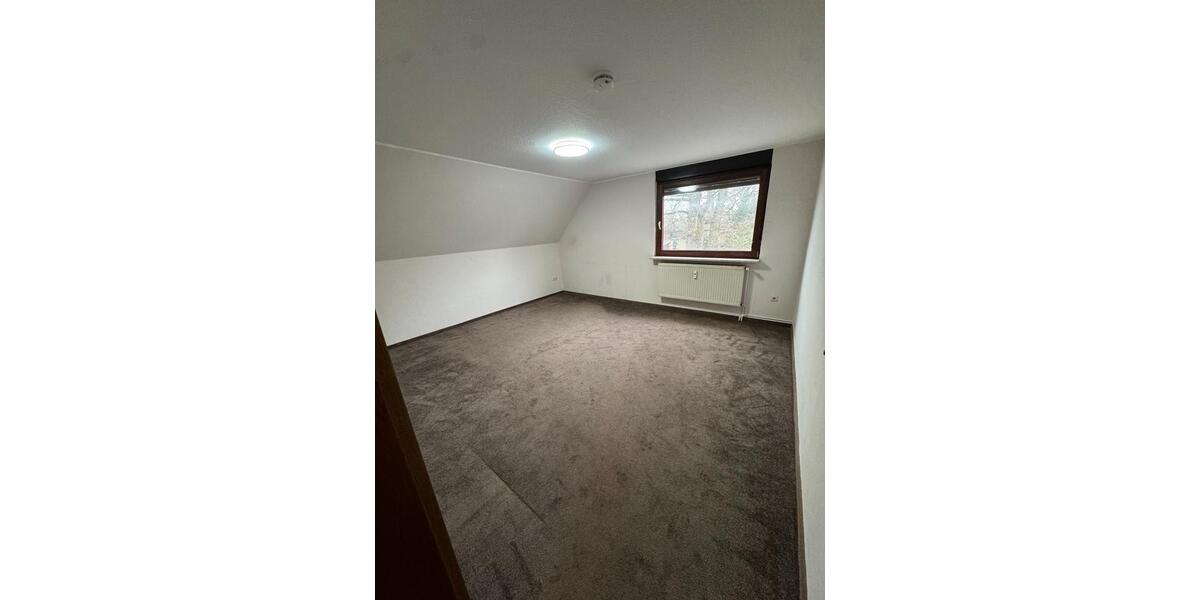 Dachgeschoßwohnung Bremervörde - 5 Zimmer, 144 m&sup2;, 700&euro; | Angebot:26006654