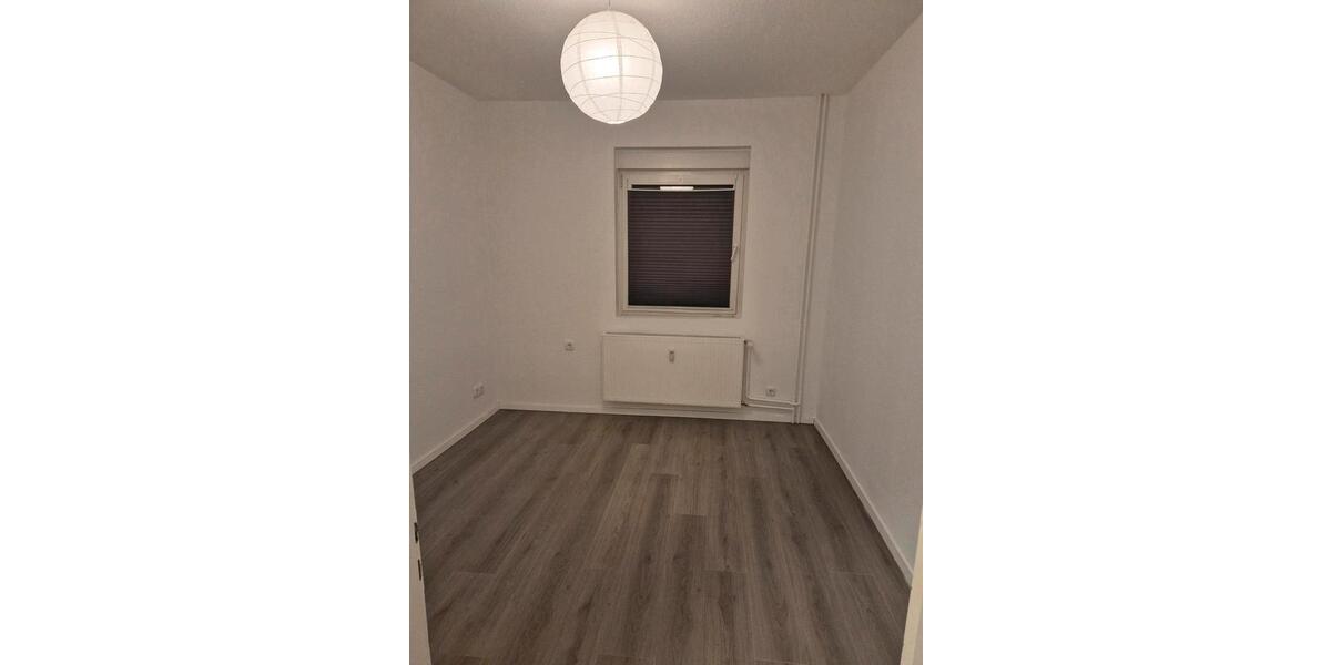 Erdgeschoßwohnung Baunatal - 2 Zimmer, 60 m&sup2;, 700&euro; | Angebot:25017592