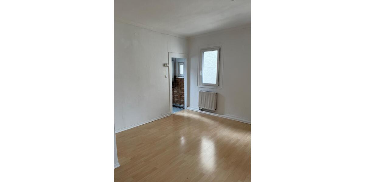 Dachgeschoßwohnung Tübingen - 2.5 Zimmer, 48 m&sup2;, 750&euro; | Angebot:26109804