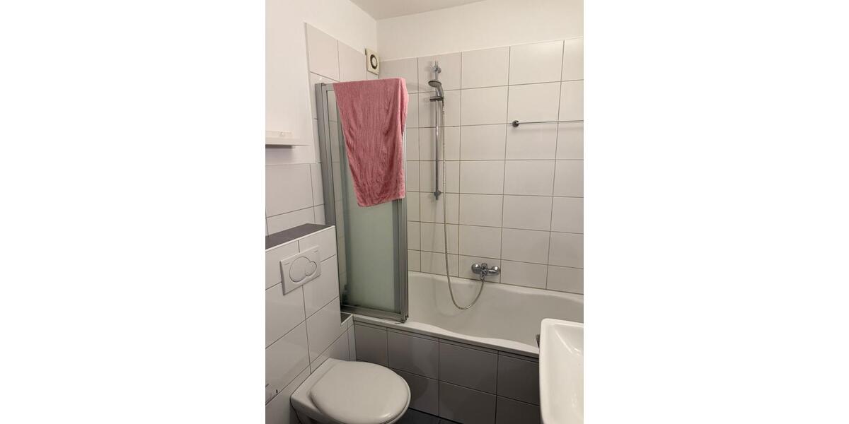 Etagenwohnung Kassel Bettenhausen - 2 Zimmer, 70 m&sup2;, 910&euro; | Angebot:26019509