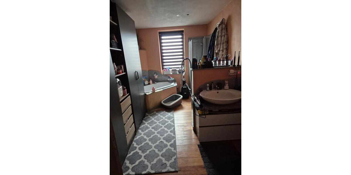 Maisonettenwohnung Edemissen - 4.5 Zimmer, 196 m&sup2;, 1.000&euro; | Angebot:26182606