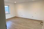 Erdgeschoßwohnung Sulzfeld - 4 Zimmer, 132 m&sup2;, 1.280&euro; | Angebot:26288314