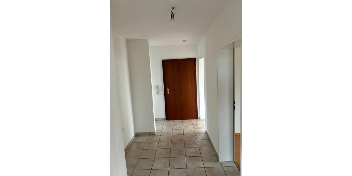 Etagenwohnung Filderstadt - 4 Zimmer, 94 m&sup2;, 1.400&euro; | Angebot:26670361