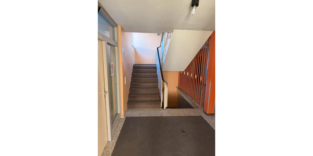 Wohnen auf Zeit Blomberg - 10 Zimmer, 20 m&sup2;, 10&euro; | Angebot:24398307