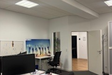 Gewerbeobjekt Unterhaching - 950&euro; | Angebot:27277825