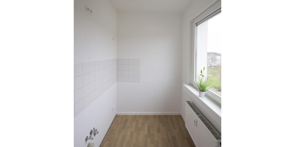 Etagenwohnung Güstrow - 1 Zimmer, 32 m&sup2;, 260&euro; | Angebot:24397560