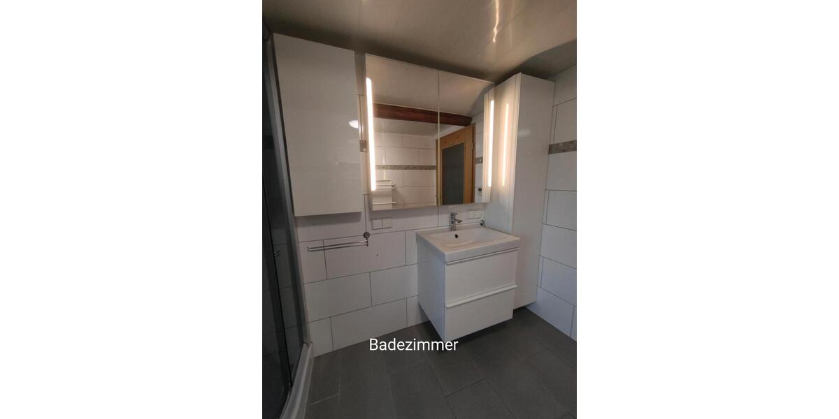 Etagenwohnung Königslutter am Elm - 6 Zimmer, 120 m&sup2;, 960&euro; | Angebot:26693489