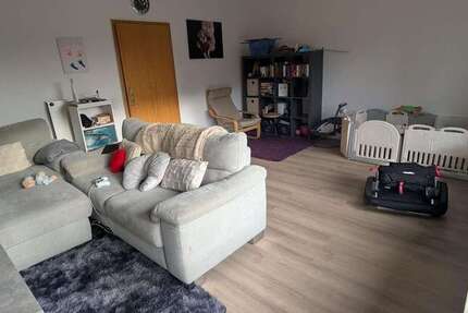 Haus Schlangen - 5 Zimmer, 140 m&sup2;, 1.550&euro; | Angebot:25880625